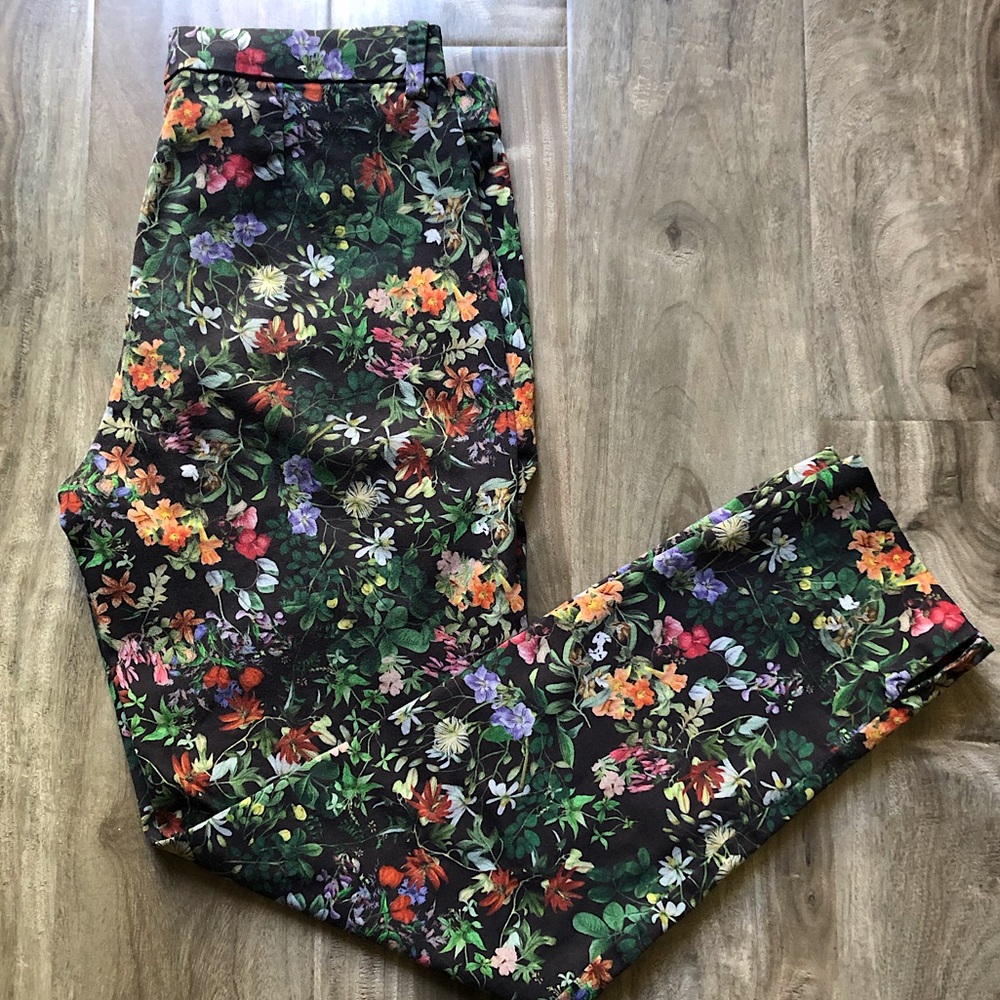 Floral cropped skinny pants